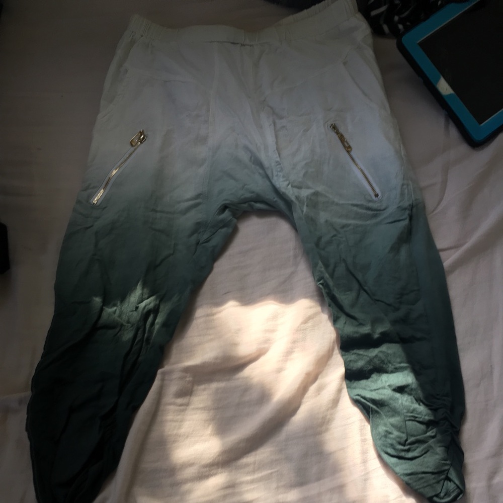 Gradient Pants - Picture 2 of 4